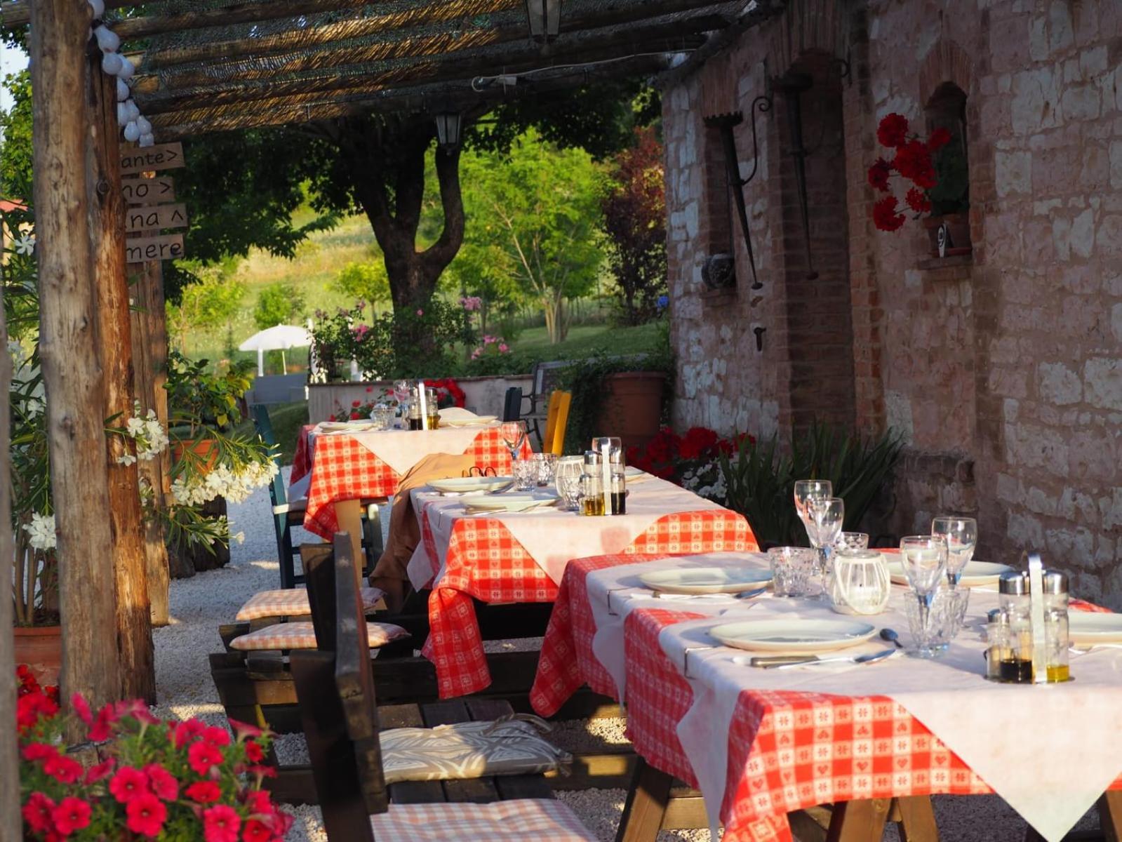 Agriturismo Il Castellaro Sassoferrato Eksteriør bilde