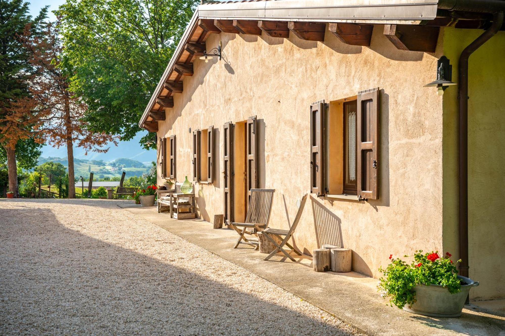 Agriturismo Il Castellaro Sassoferrato Eksteriør bilde
