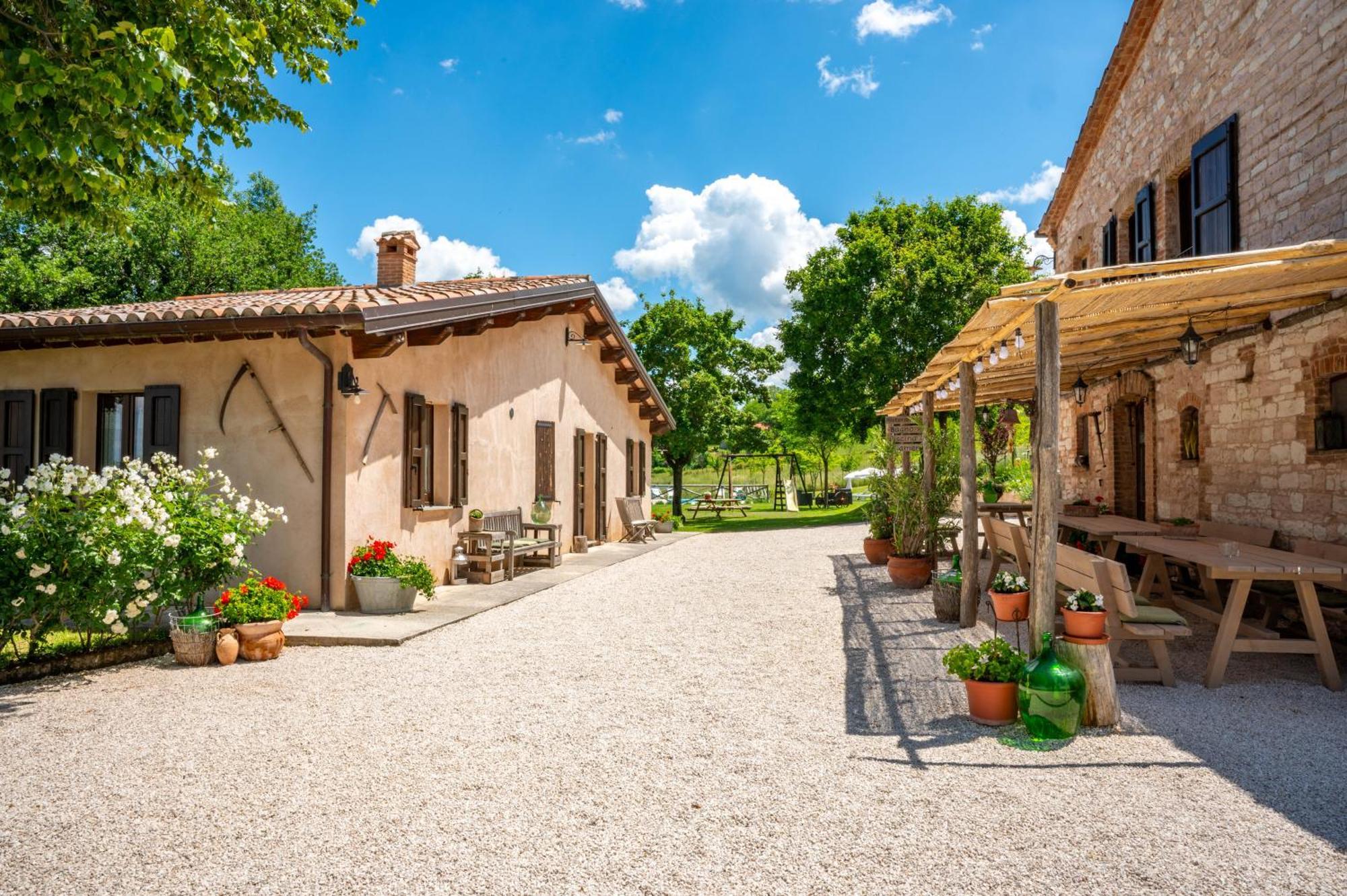 Agriturismo Il Castellaro Sassoferrato Eksteriør bilde